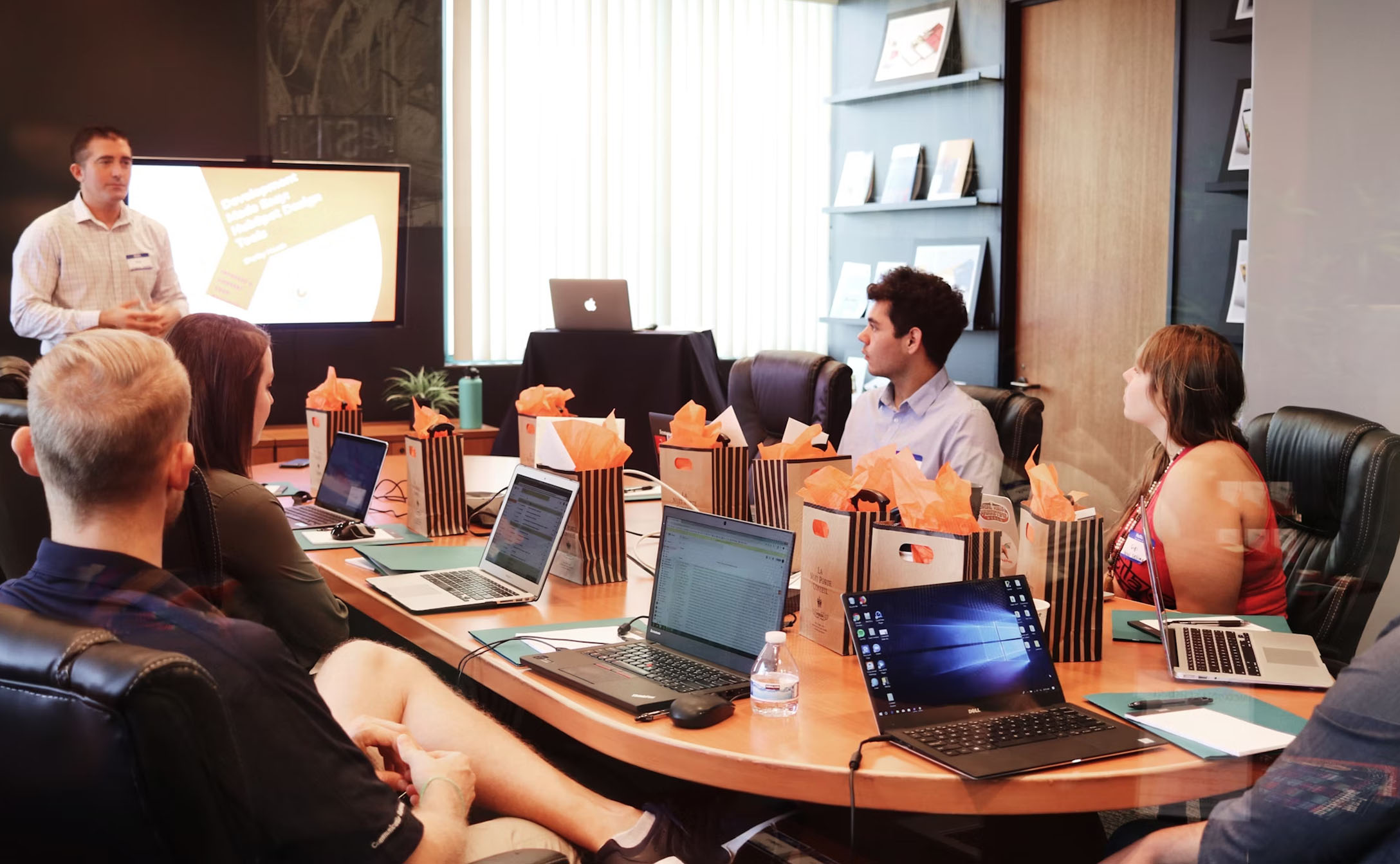 How Should a Federal Manager Define for Training